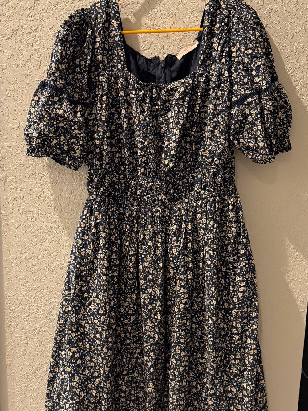 Ivy City Co - Brooklyn Dress - Picture 2 of 4